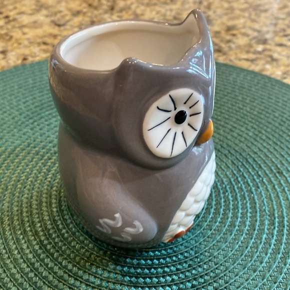 Threshold gray owl mug. 12 ounce capacity. Stoneware. Dishwasher & micro safe. - Picture 6 of 11